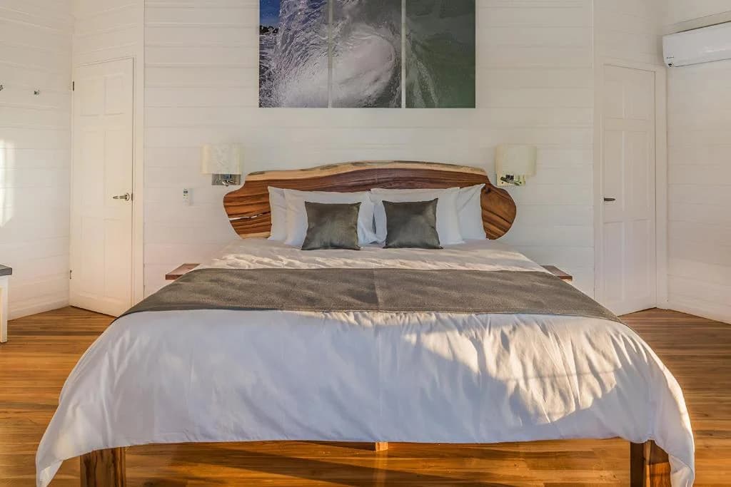 ⁠King Suite Sea View - 4